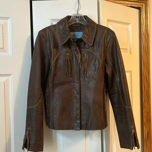 Brown leather jacket. Nine West.